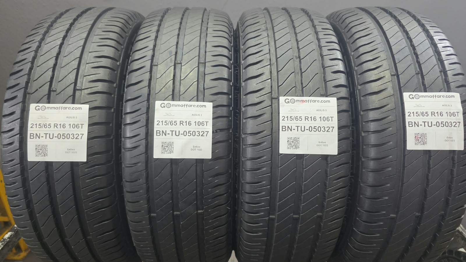 Michelin AGILIS 3 215/65 R16